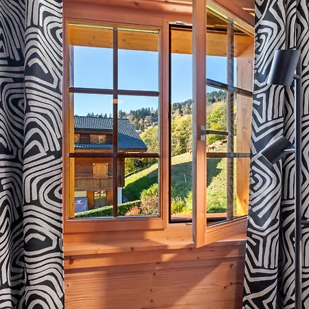 Avec Balcon Et Vue Sur Les Alpes 公寓
