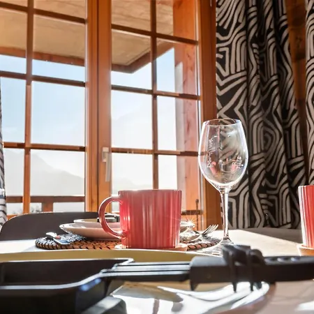 公寓 Avec Balcon Et Vue Sur Les Alpes