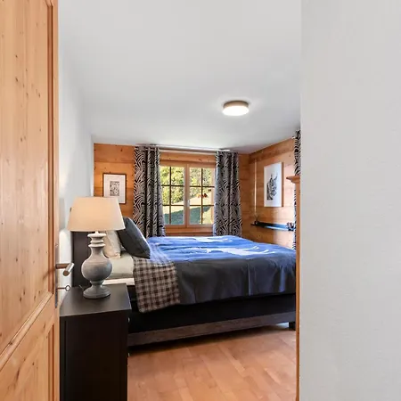 Lägenhet With Balcony And Alpine View