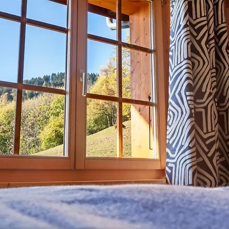 With Balcony And Alpine View Apartment Ollon