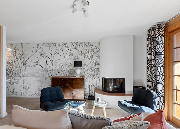 With Balcony And Alpine View Daire